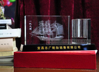 輪轉時光，晶耀未來——輪胎公司周年慶典與供應商大會紀念禮品精選